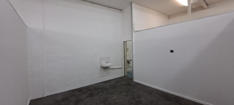 To Let commercial Property for Rent in Goodwood Central Western Cape